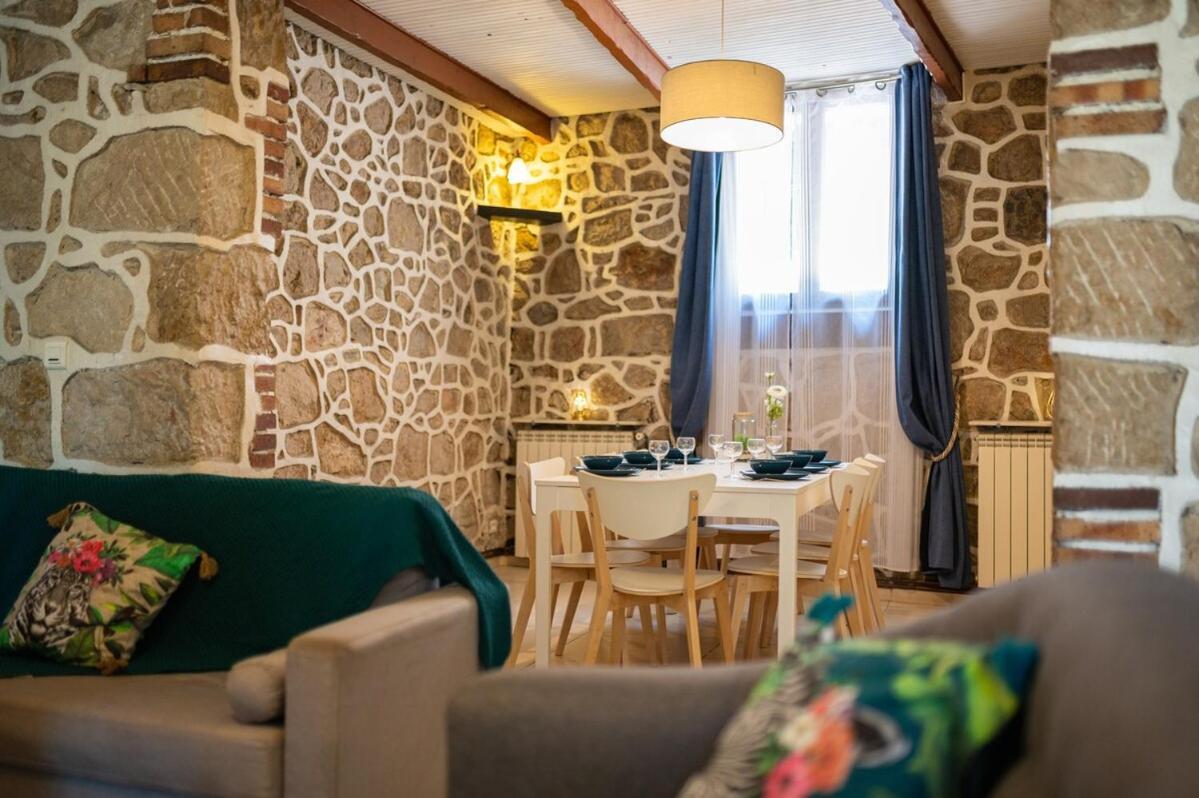 Maison De Familiale, 5 Chambres, Terrasse, A 20 Minutes Du Centre Nizza